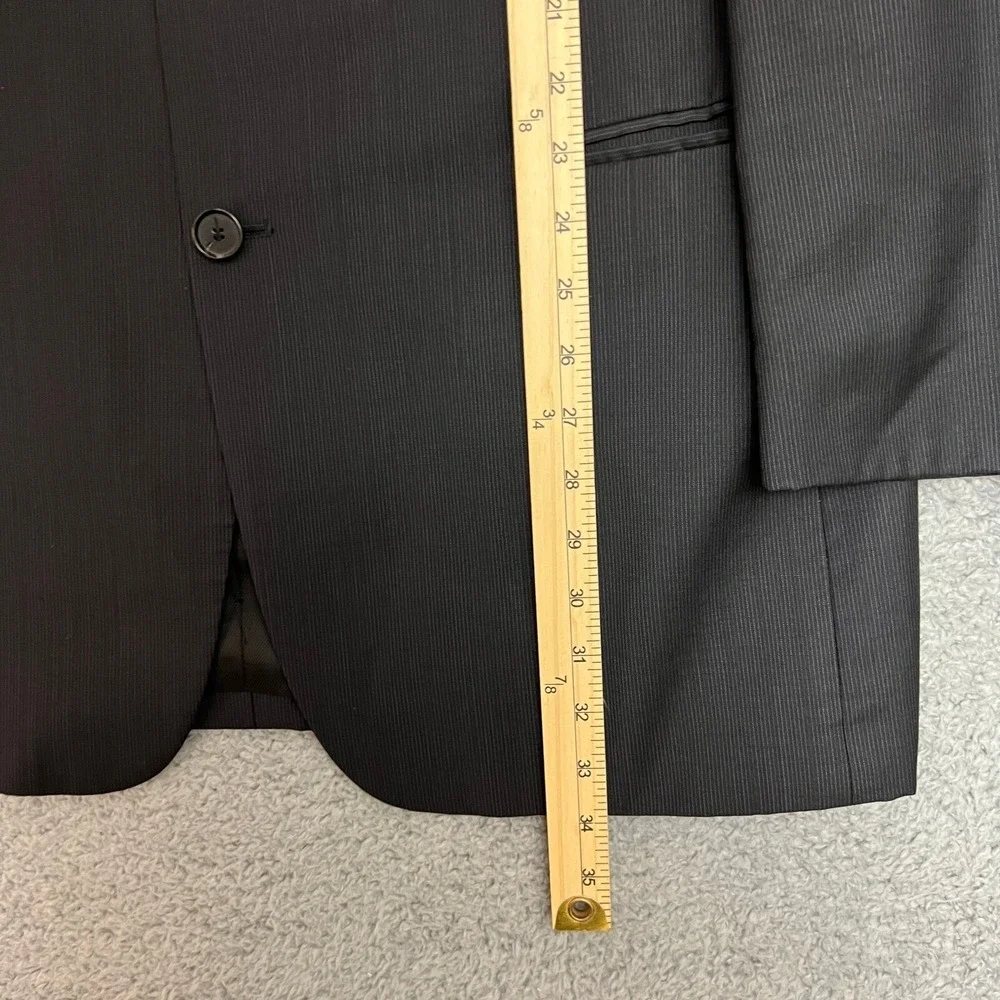 Hugo Boss Suit Jacket Mens 44R Black Excellent Two Button Notch Lapel Office